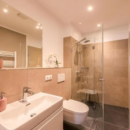 Inselsuite - Moderne Am Malchower *