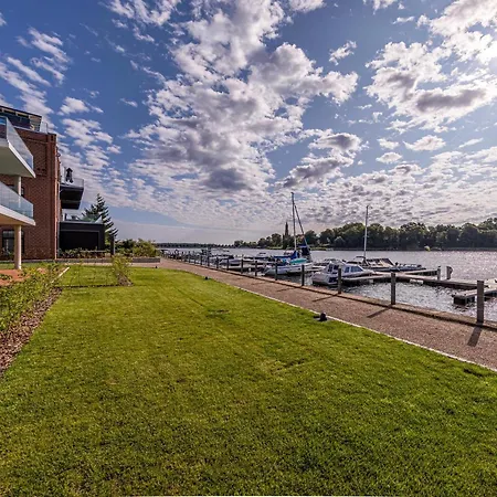 Inselsuite - Moderne Am Malchower Apartmán